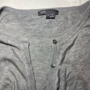 Vince v neck style sweater size small in good condition
